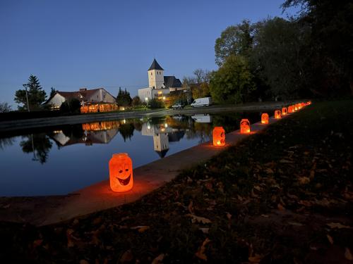 Lampionový průvod a strašidelné dýně 2023